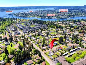 1074 Walnut Street, Bremerton WA 98310