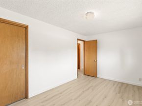 1074 Walnut Street, Bremerton WA 98310