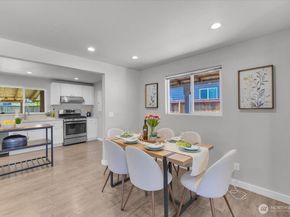 128 107th Street SE, Everett WA 98208