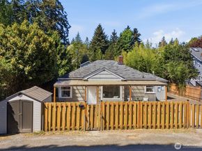 1329 N Cambrian Avenue, Bremerton WA 98312
