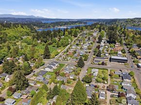 1329 N Cambrian Avenue, Bremerton WA 98312