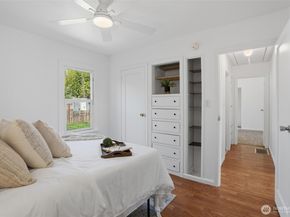1329 N Cambrian Avenue, Bremerton WA 98312