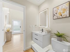 613 Bellevue Way SE, Bellevue WA 98004