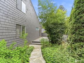 613 Bellevue Way SE, Bellevue WA 98004