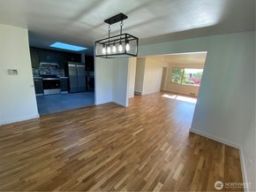 4916 24th Place S, Seattle WA 98108