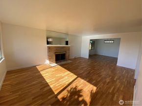 4916 24th Place S, Seattle WA 98108