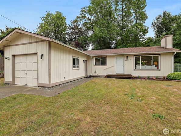 11726 8th Avenue S, Burien WA 98168