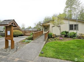 3528 Sylvan Pines, Bremerton WA 98310