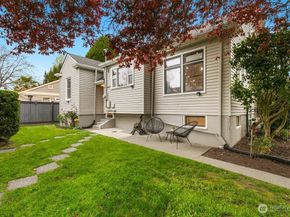 1471 NW 77th Street, Seattle WA 98117
