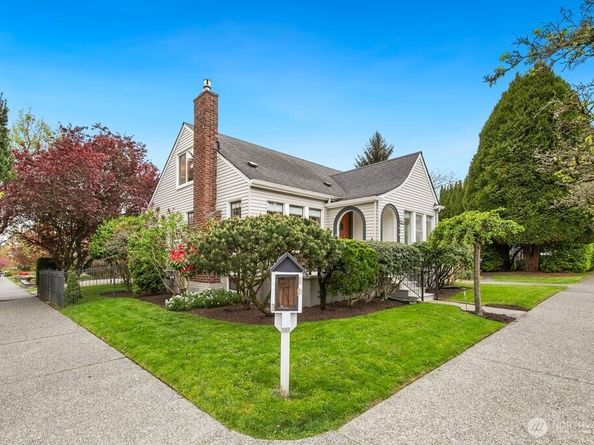 1471 NW 77th Street, Seattle WA 98117