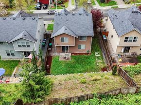 1023 117th Drive SE, Lake Stevens WA 98258