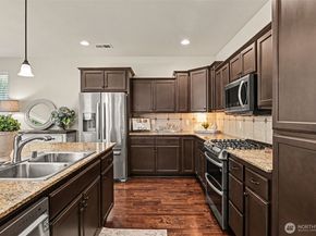 1023 117th Drive SE, Lake Stevens WA 98258