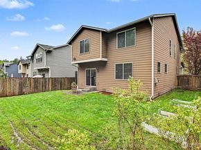 1023 117th Drive SE, Lake Stevens WA 98258