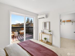 2851 NW 70th Street B, Seattle WA 98117