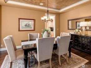 514 205th Avenue NE, Sammamish WA 98074