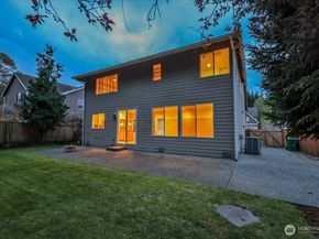 11526 160th Court NE, Redmond WA 98052