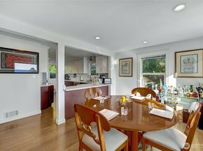 10825 Marine View Drive SW, Seattle WA 98146
