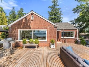 10825 Marine View Drive SW, Seattle WA 98146