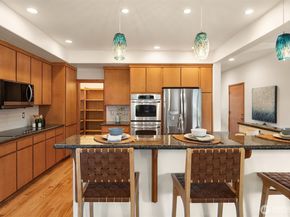911 NW 59th Street, Seattle WA 98107