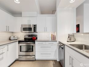 98 Union Street 206, Seattle WA 98101