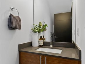 206 22nd Avenue A, Seattle WA 98122