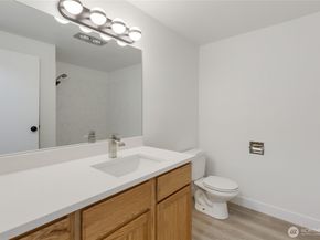 1555 Union Avenue NE 33, Renton WA 98059