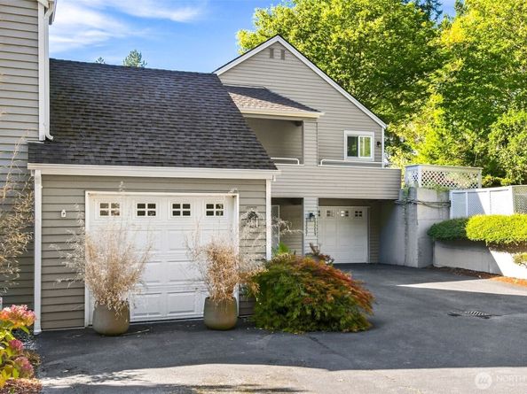22559 SE 42nd Court 1450, Issaquah WA 98029
