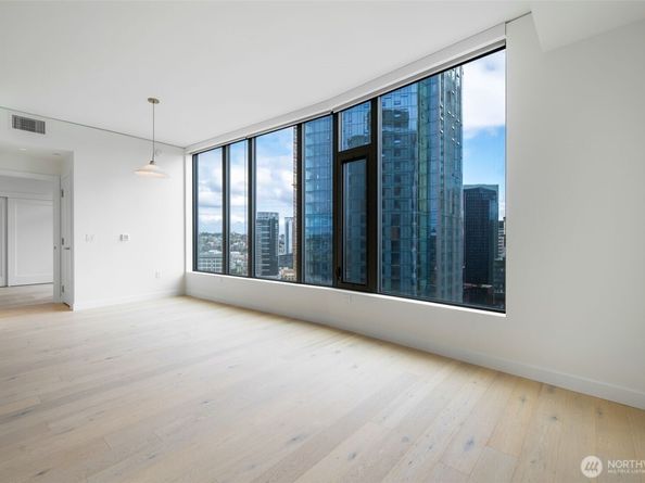 2510 6th Avenue 2603, Seattle WA 98121