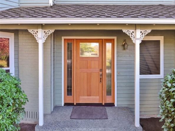 833 15th Court, Mukilteo WA 98275