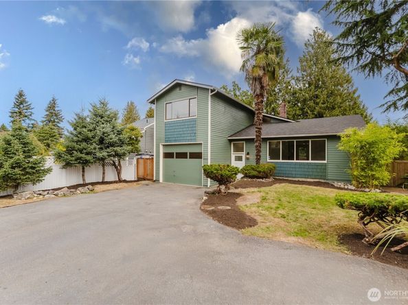 10050 13th Avenue NW, Seattle WA 98177