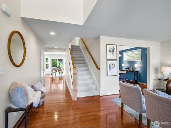 215 SW 144th Street, Burien WA 98166