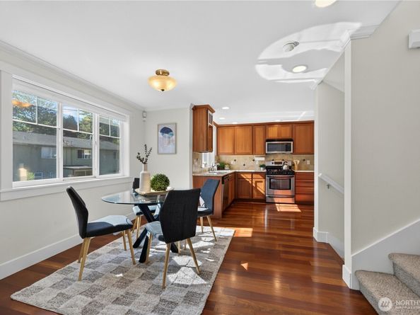 5013 40th Avenue NE, Seattle WA 98105