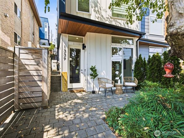 1339 15th Avenue S, Seattle WA 98144