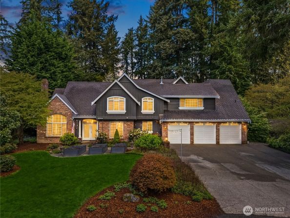 10444 SE 22nd Street, Bellevue WA 98004