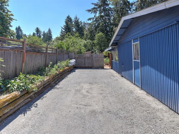 16203 SE Petrovitsky Road, Renton WA 98058
