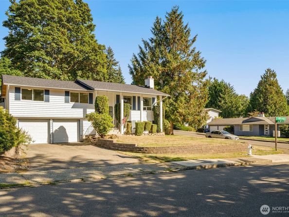 18920 127th Place SE, Renton WA 98058