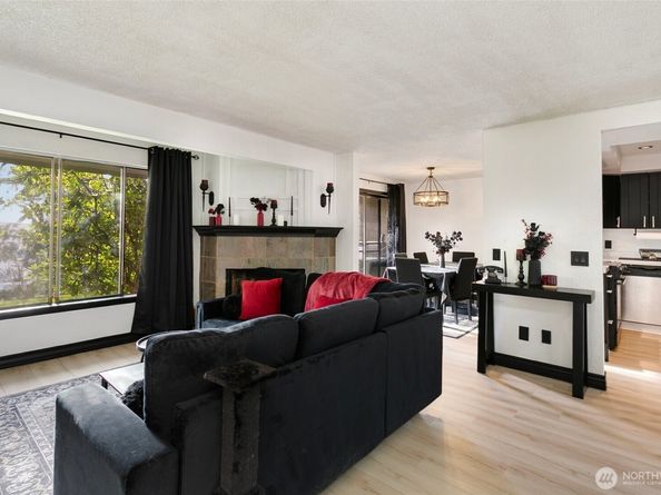 19205 40th Avenue W B5, Lynnwood WA 98036