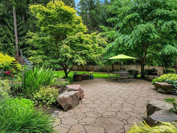 22707 NE 142nd Place, Woodinville WA 98077