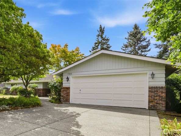 17815 NE 9th Street, Bellevue WA 98008