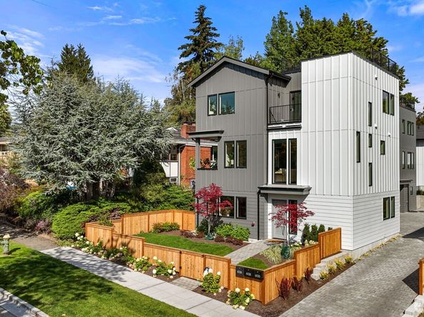 6026 41st Avenue NE, Seattle WA 98115