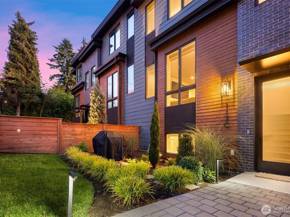 117 6th Street C, Kirkland WA 98033