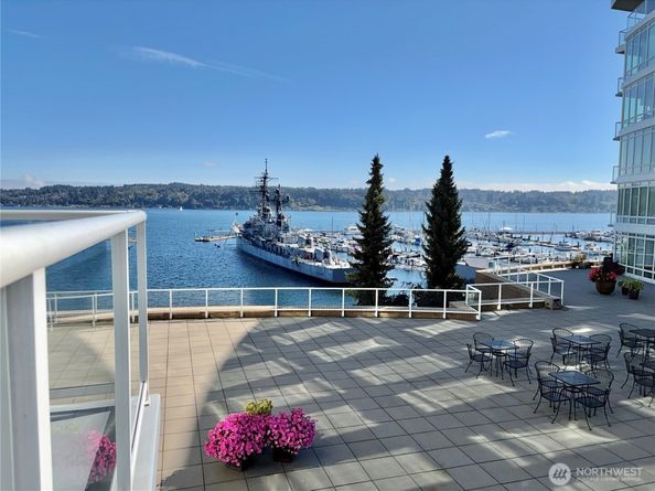360 Washington Avenue 204, Bremerton WA 98337