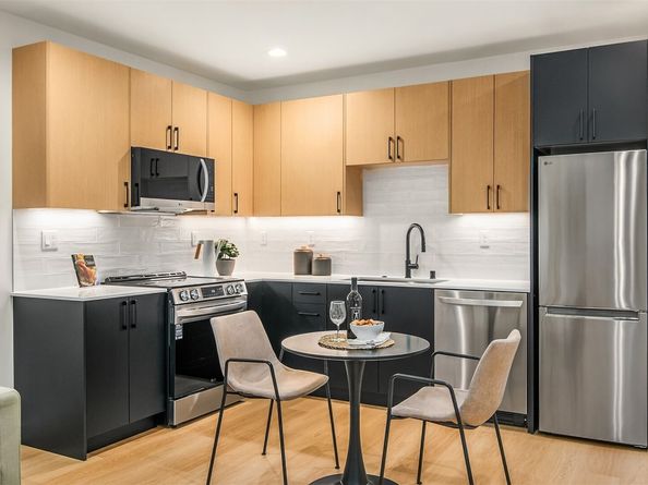 1455 22nd Avenue A, Seattle WA 98122