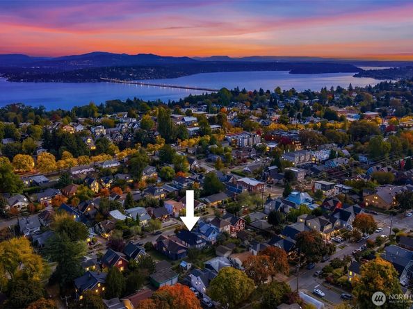 181 26th Avenue, Seattle WA 98122