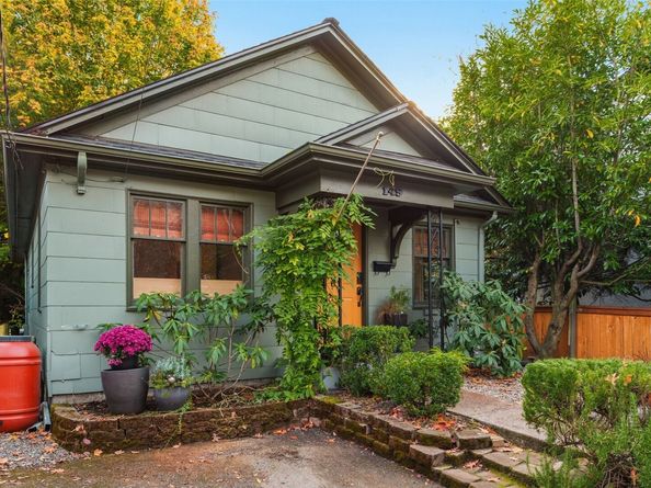 149 NW 80th Street, Seattle WA 98117