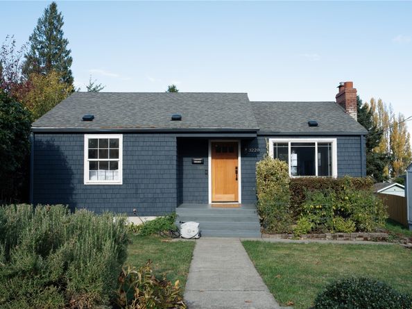 3220 S 136th ST, Tukwila WA 98168