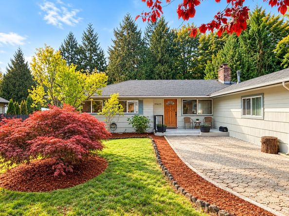 10603 NE 137th Place, Kirkland WA 98034