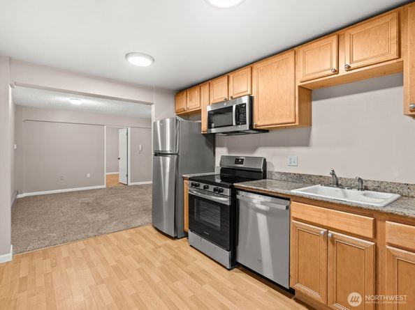 4444 44th Avenue SW B01, Seattle WA 98116