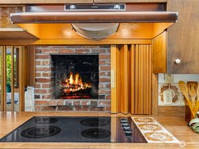 11032 39th Avenue NE, Seattle WA 98125