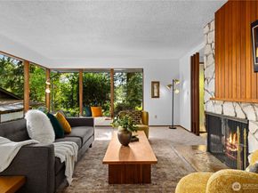11032 39th Avenue NE, Seattle WA 98125